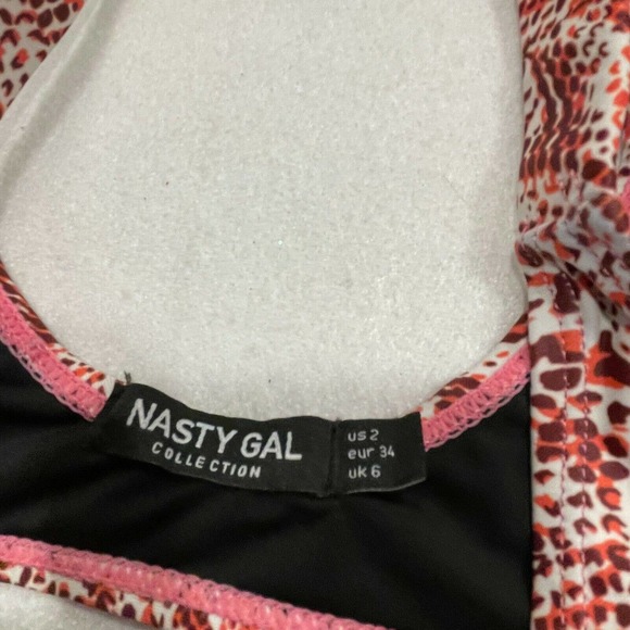 Nasty Gal Size 2 Snake a Difference Knot Bikini Top Scoop Neck Pull On Red - Picture 8 of 9